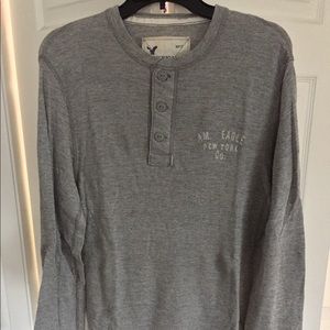 American Eagle Men’s Knit Long Sleeve